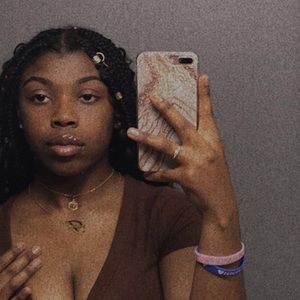 Meet your Posher, Trinity